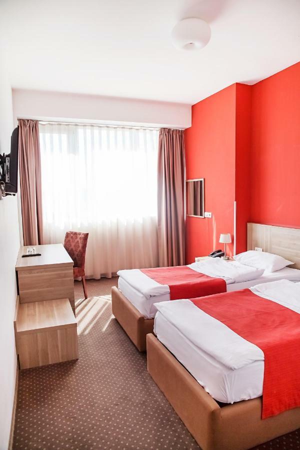Hotel Putnik Novi Sad Quarto foto